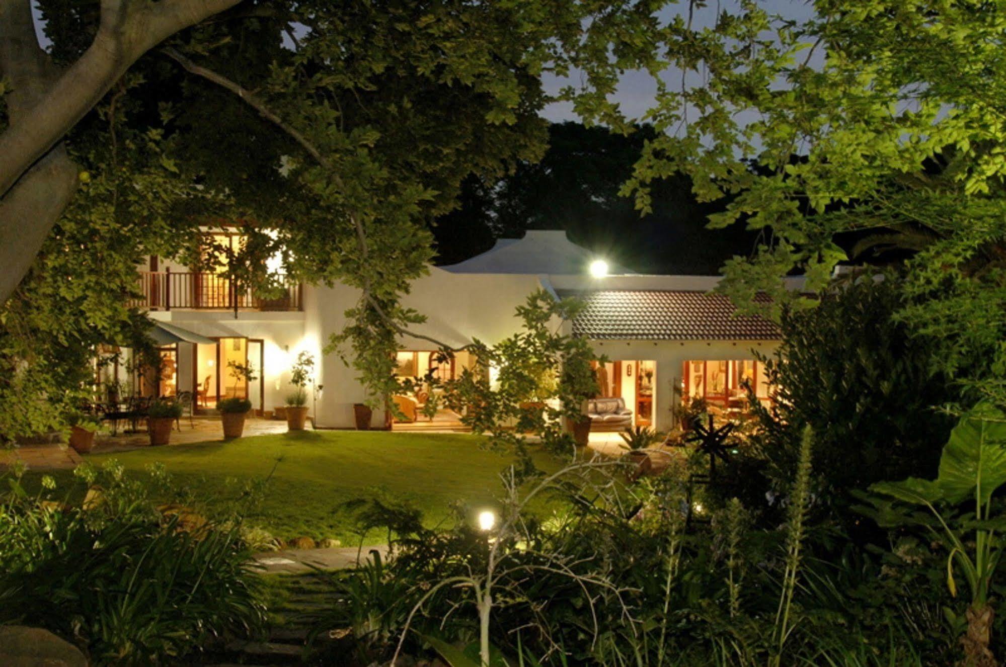 The Oasis Boutique Hotel & Residency Joanesburgo Exterior foto