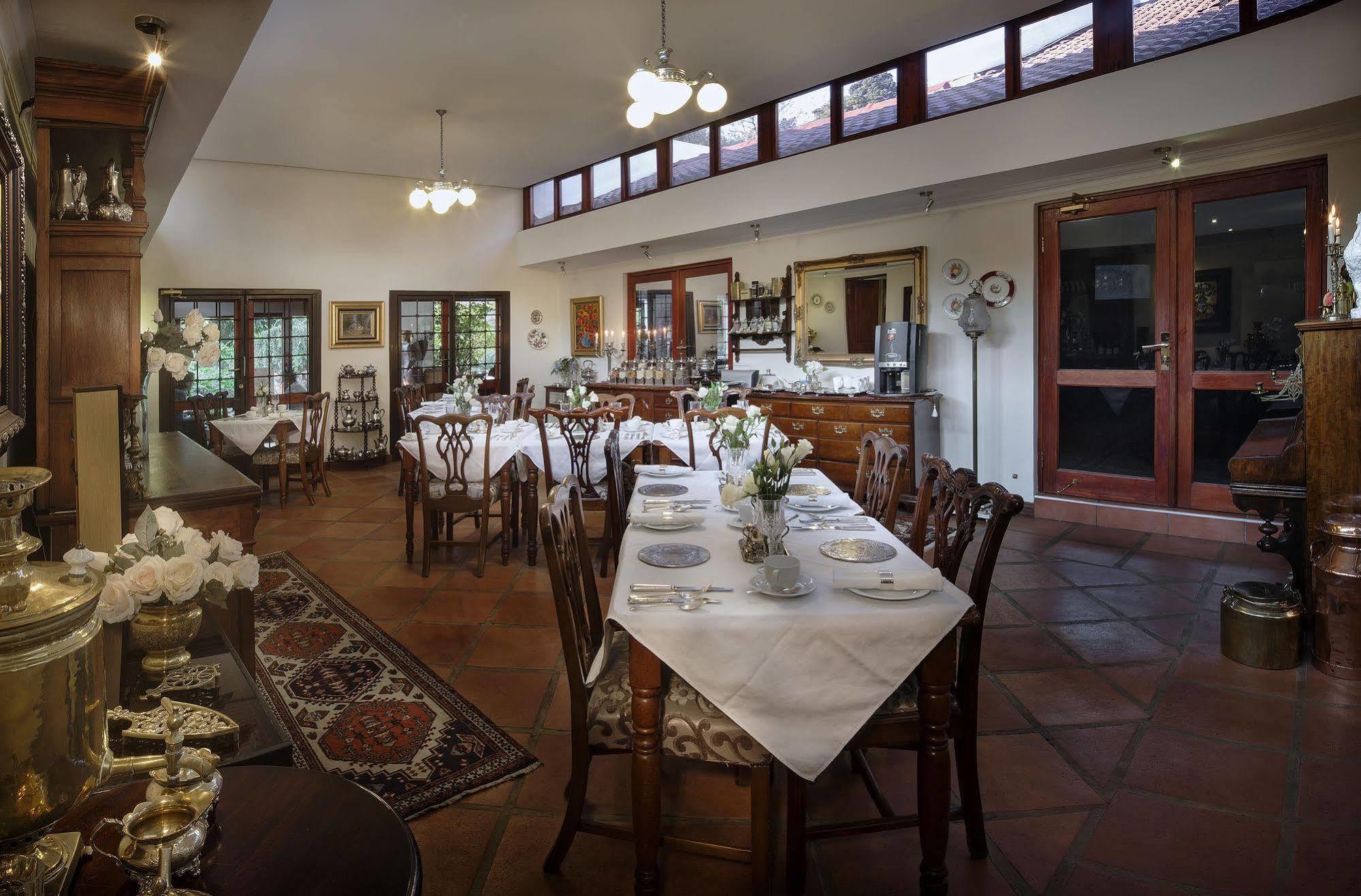 The Oasis Boutique Hotel & Residency Joanesburgo Exterior foto
